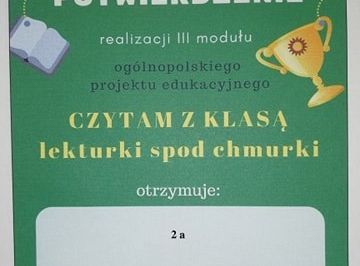 Realizacja projektu CZYTAM Z KLASĄ LEKTURKI SPOD CHMURKI