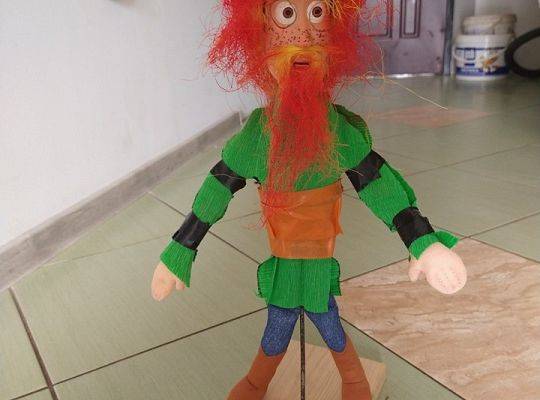 Realizacja projektu CZYTAM Z KLASĄ LEKTURKI SPOD CHMURKI