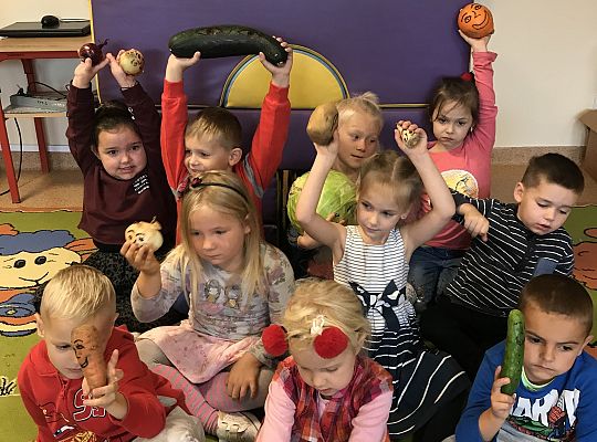 "W jesiennym ogrodzie" - teatrzyk.