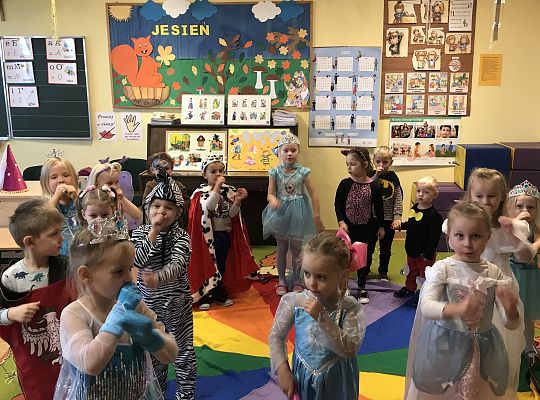 "Międzynarodowy Dzień Postaci z Bajek".