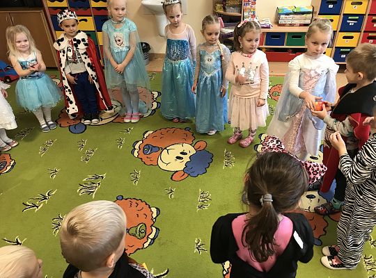 "Międzynarodowy Dzień Postaci z Bajek".