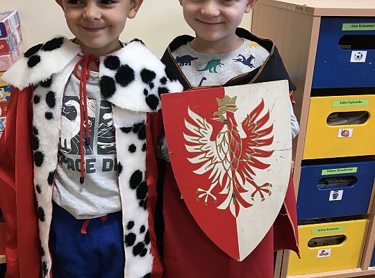 "Międzynarodowy Dzień Postaci z Bajek".