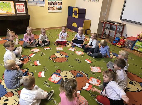 "Święto Niepodległości - 11 listopada".