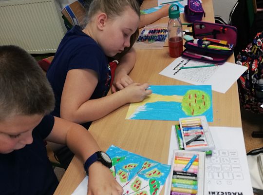 Klasa III zakończyła realizację I modułu międzynarodowego projektu CZYTAM Z KLASĄ lekturki spod chmurki