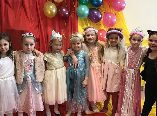 Bal karnawałowy - zdjęcia indywidualne.