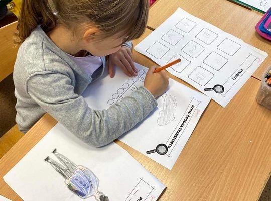 Czytam z klasą. Lekturki spod chmurki